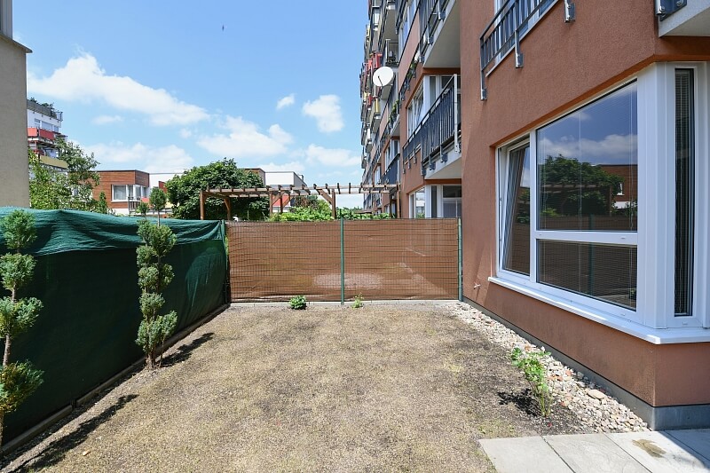 Podkovářská, Vysočany - Prague 9 | Rent, Apartment One-bedroom (2+kk), 51 m²