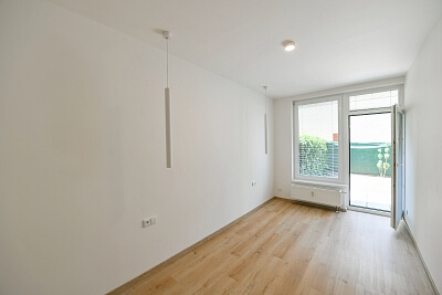 Podkovářská, Vysočany - Prague 9 | Rent, Apartment One-bedroom (2+kk), 51 m²