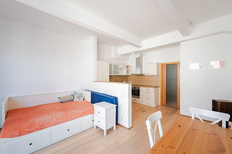 U Sladovny, Lochkov - Praha 5 | Prodej, Byt 1+kk, 35 m²
