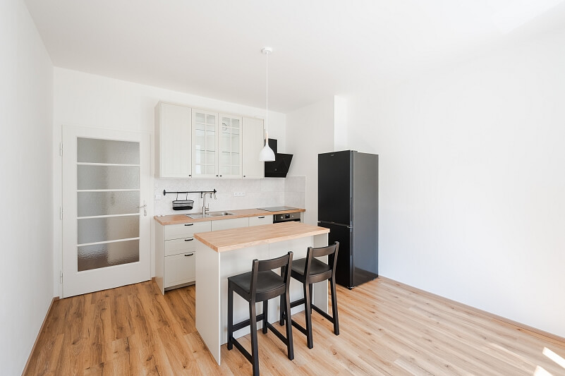 Nad Kajetánkou, Břevnov - Prague 6 | Rent, Apartment One-bedroom (2+kk), 46 m²