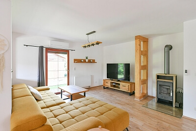 U Špejcharu, Tuchoměřice - Praha-západ | Rent, House Three-bedroom (4+kk), 178 m²