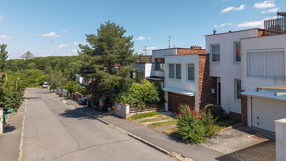 Zličínská, Břevnov - Prague 6 | Sale, House Six-bedroom (7+1), 249 m²