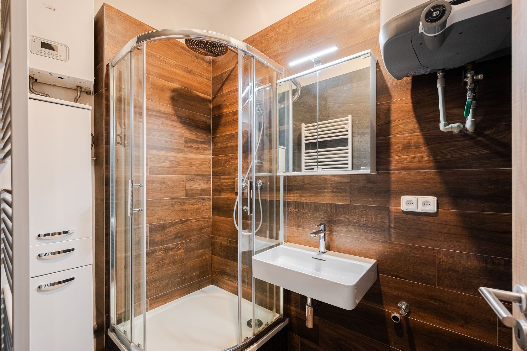 Pražská, Hostivař - Prague 10 | Rent, Apartment Two-bedroom (3+kk), 95 m²