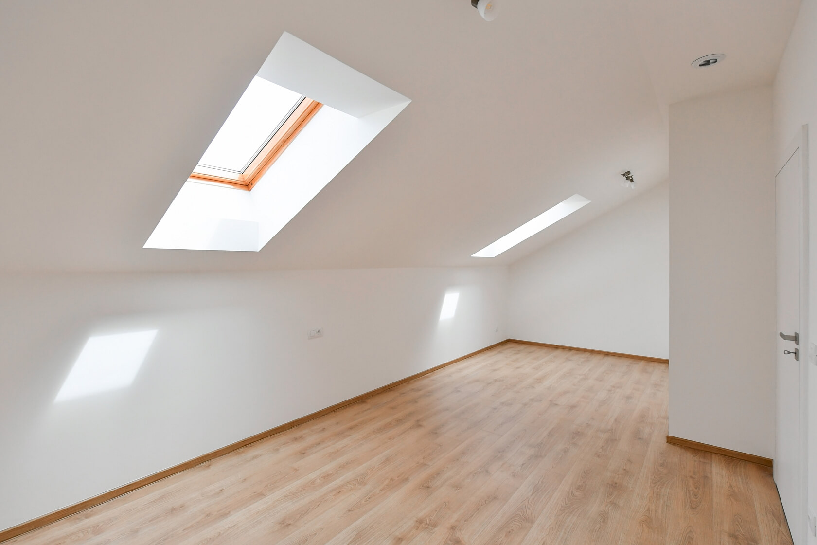 K Jezírku, Herink - Praha-východ | Rent, House Five-bedroom (6+kk), 159 m²