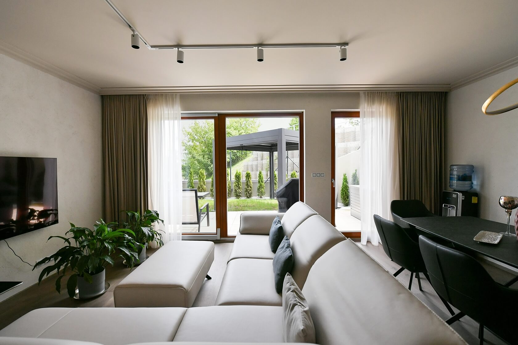 Lučištníků, Radlice - Prague 5 | Sale, Apartment One-bedroom (2+kk), 106 m²