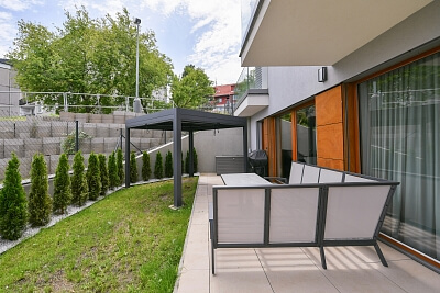 Lučištníků, Radlice - Prague 5 | Sale, Apartment One-bedroom (2+kk), 106 m²