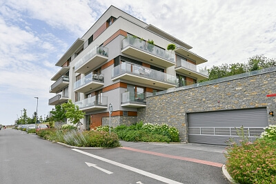 Lučištníků, Radlice - Prague 5 | Sale, Apartment One-bedroom (2+kk), 106 m²