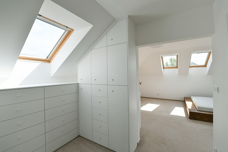 Centrální, Zdiby - Praha-východ | Pronájem, Rodinný dům 5+kk, 300 m²