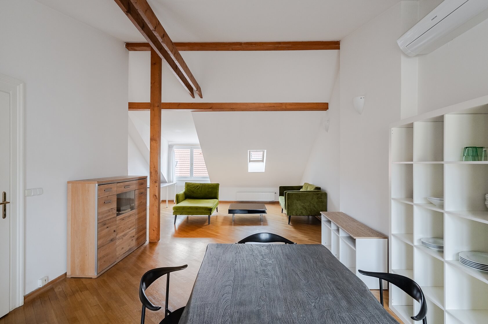 Kamenická, Holešovice - Prague 7 | Rent, Apartment One-bedroom (2+kk), 79 m²