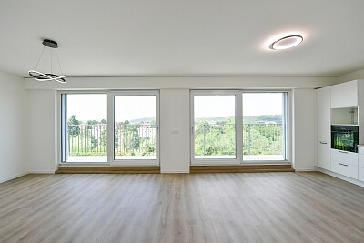 Zátišská, Modřany - Prague 4 | Rent, Apartment Three-bedroom (4+kk), 144 m²