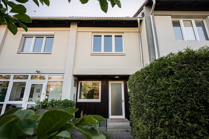 Dvouletky, Strašnice - Praha 10 | Pronájem, Rodinný dům 4+kk, 160 m²