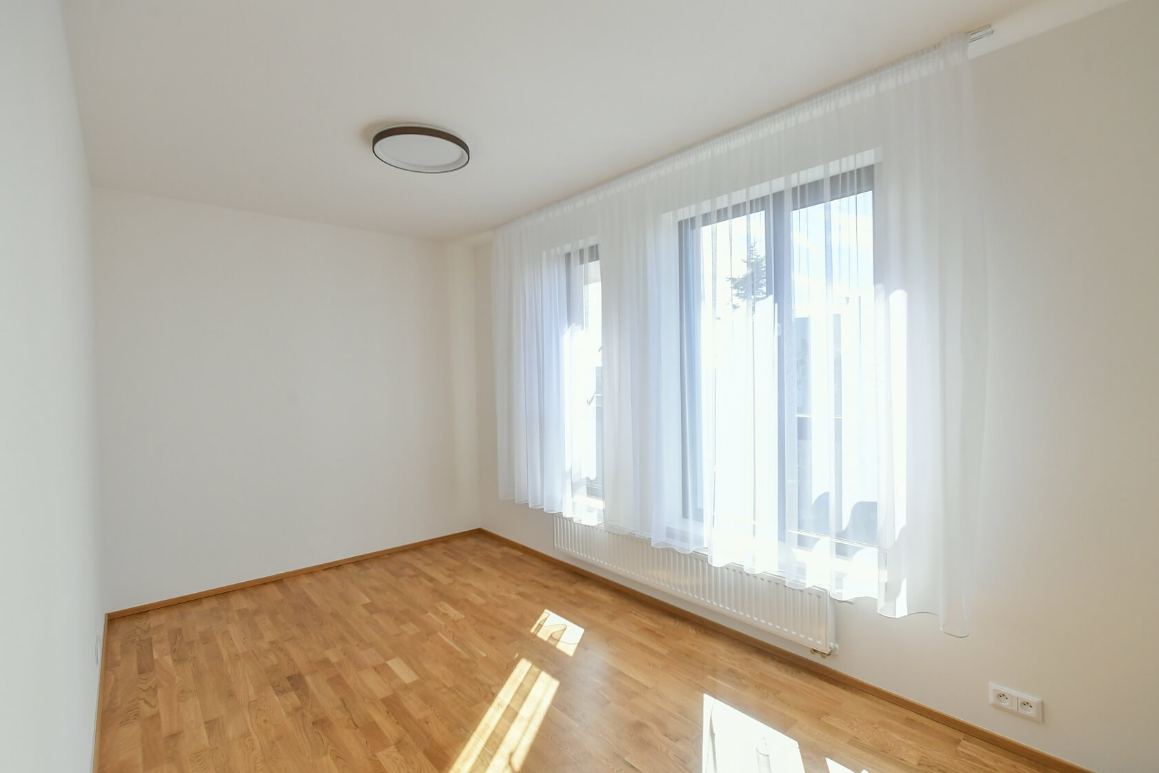 Hornoměcholupská, Hostivař - Praha 10 | Pronájem, Byt 2+kk, 61 m²