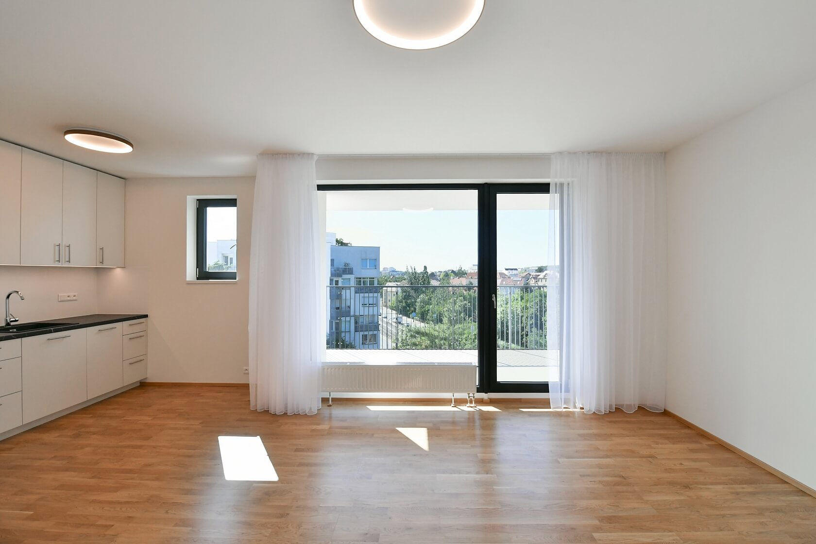Hornoměcholupská, Hostivař - Prague 10 | Rent, Apartment One-bedroom (2+kk), 61 m²