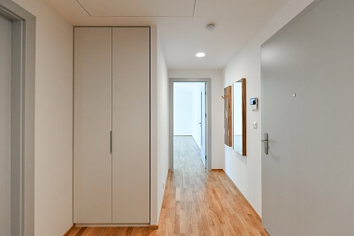 Hornoměcholupská, Hostivař - Prague 10 | Rent, Apartment One-bedroom (2+kk), 61 m²