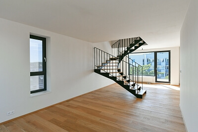 Hornoměcholupská, Hostivař - Prague 10 | Sale, Apartment Four-bedroom (5+kk), 182 m²