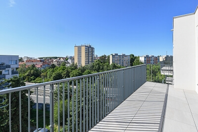 Hornoměcholupská, Hostivař - Praha 10 | Prodej, Byt 5+kk, 182 m²