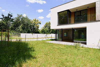 Dobřenická, Klánovice - Praha 9 | Prodej, Byt 4+kk, 215 m²