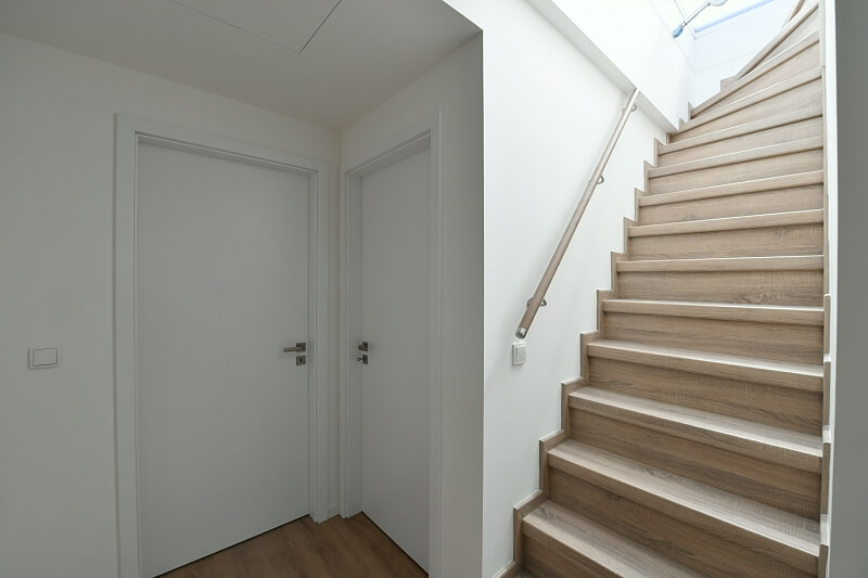 Zátišská, Modřany - Praha 4 | Pronájem, Byt 4+kk, 144 m²