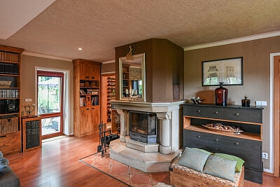 Křížkový Újezdec - Praha-východ | Sale, House Six-bedroom (7+kk), 408 m²