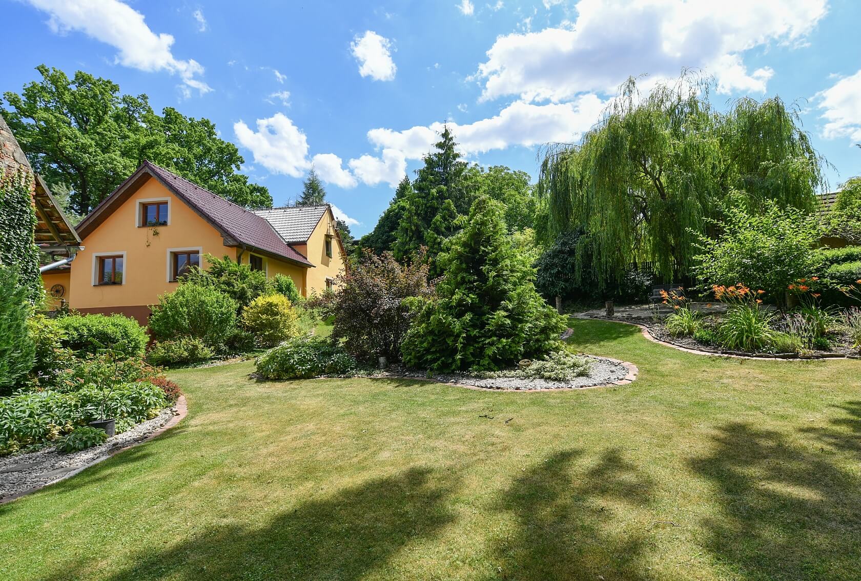 Křížkový Újezdec - Praha-východ | Sale, House Six-bedroom (7+kk), 408 m²