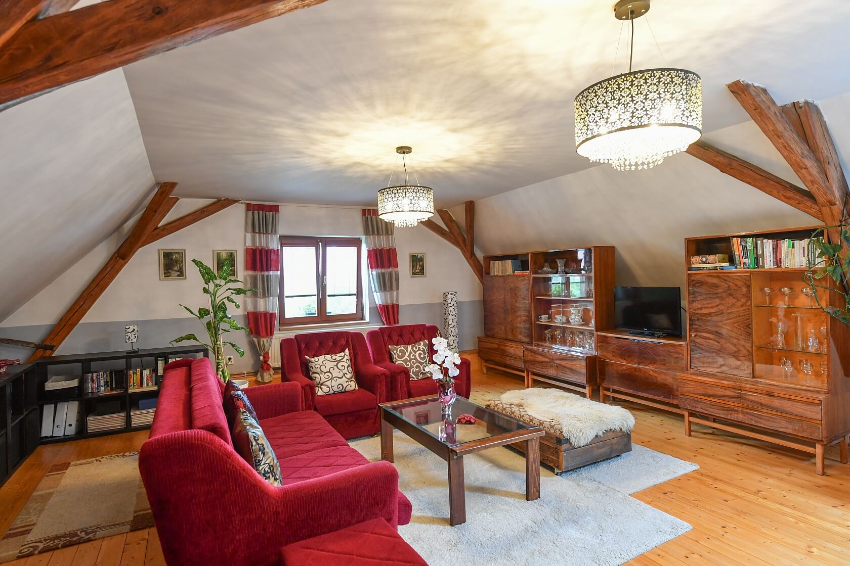 Křížkový Újezdec - Praha-východ | Sale, House Six-bedroom (7+kk), 408 m²