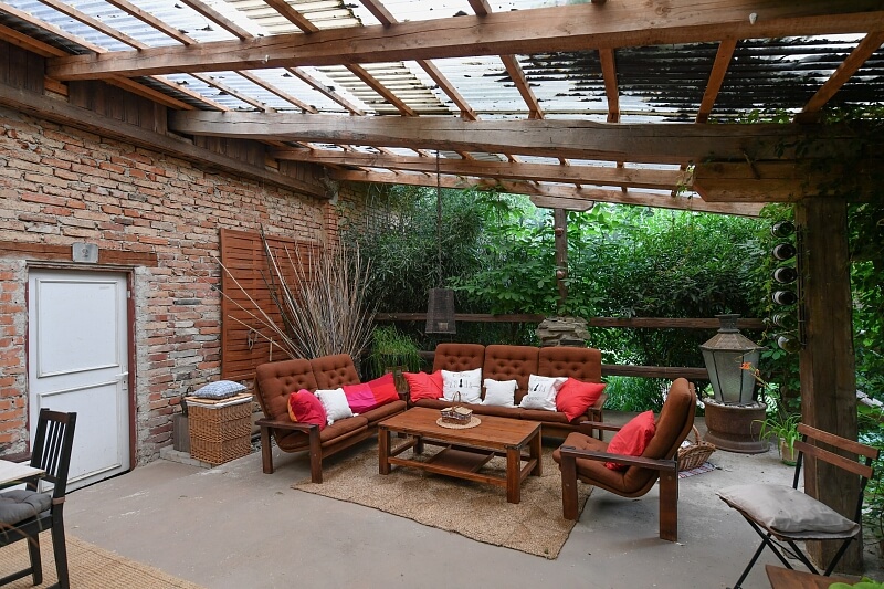 Křížkový Újezdec - Praha-východ | Sale, House Six-bedroom (7+kk), 408 m²