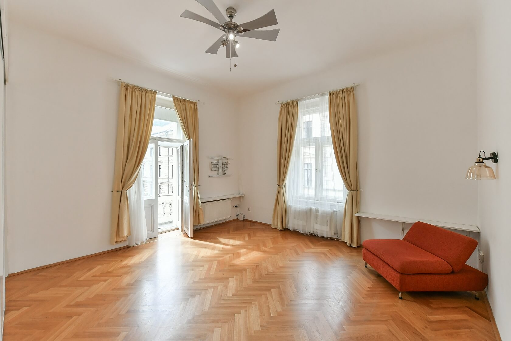 V Lesíčku, Smíchov - Praha 5 | Pronájem, Byt 2+1, 66 m²