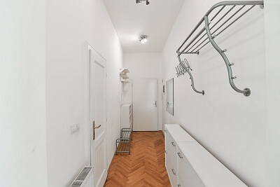 V Lesíčku, Smíchov - Praha 5 | Pronájem, Byt 2+1, 66 m²