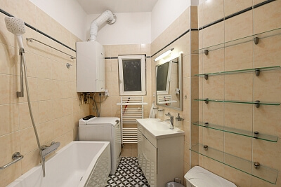 V Lesíčku, Smíchov - Praha 5 | Pronájem, Byt 2+1, 66 m²