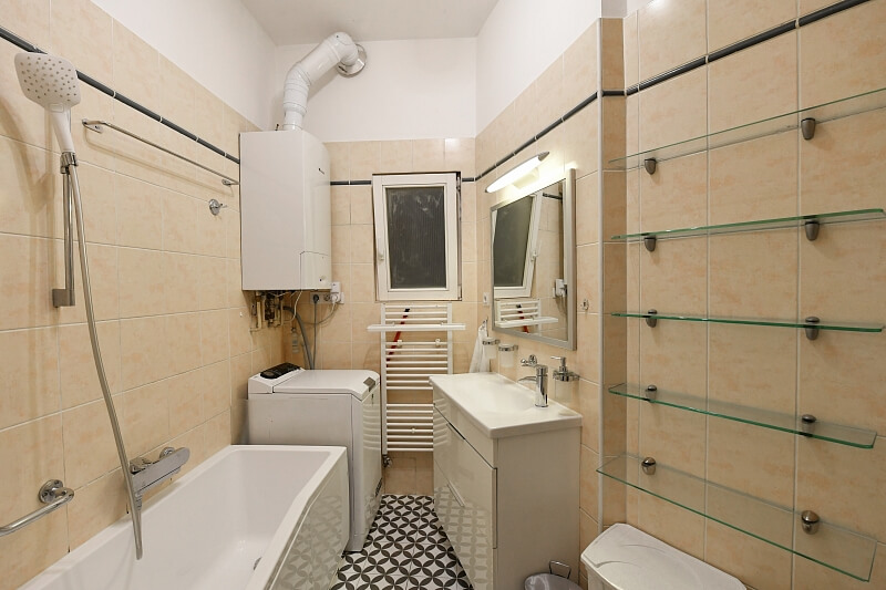 V Lesíčku, Smíchov - Praha 5 | Pronájem, Byt 2+1, 66 m²