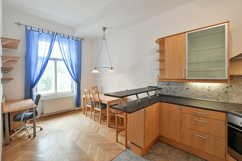 V Lesíčku, Smíchov - Praha 5 | Pronájem, Byt 2+1, 66 m²