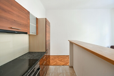 Slavíkova, Vinohrady - Prague 2 | Rent, Apartment One-bedroom (2+kk), 55 m²