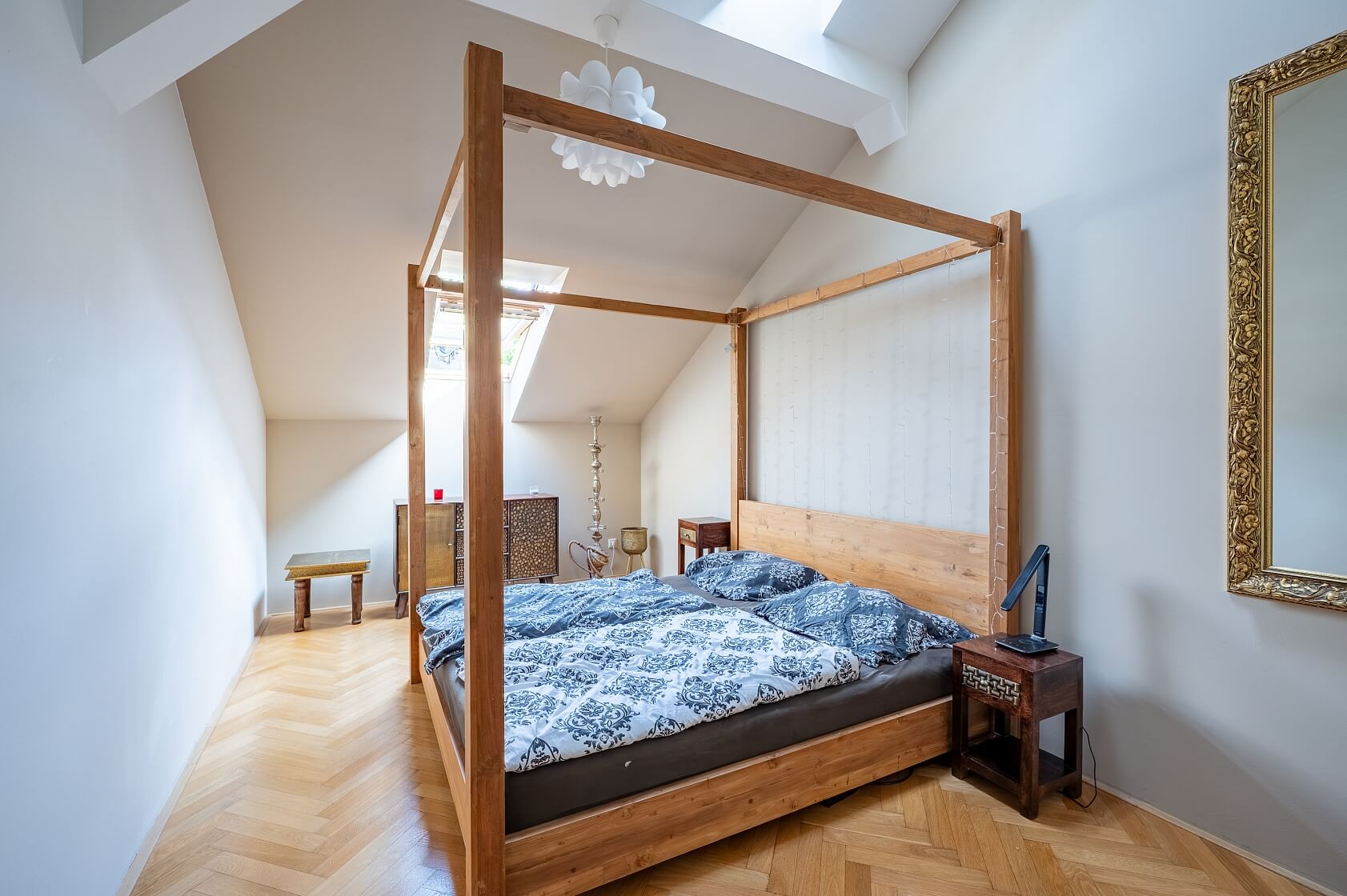 Vyšehradská, Nové Město - Praha 2 | Pronájem, Byt 2+kk, 91 m²