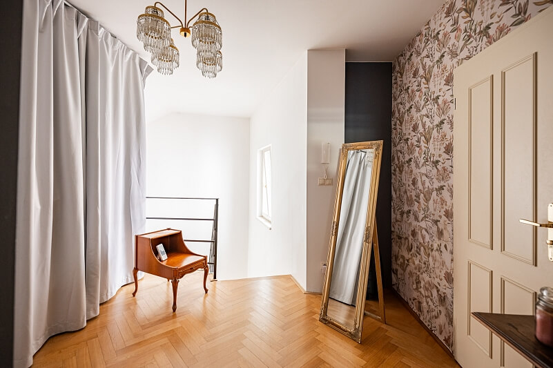 Vyšehradská, Nové Město - Praha 2 | Pronájem, Byt 2+kk, 91 m²