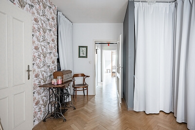 Vyšehradská, Nové Město - Prague 2 | Rent, Apartment One-bedroom (2+kk), 91 m²