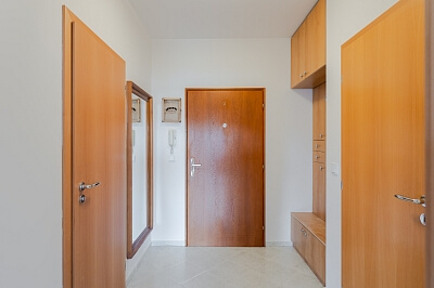 Irská, Vokovice - Prague 6 | Rent, Apartment One-bedroom (2+kk), 87 m²