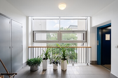 Irská, Vokovice - Prague 6 | Rent, Apartment One-bedroom (2+kk), 87 m²