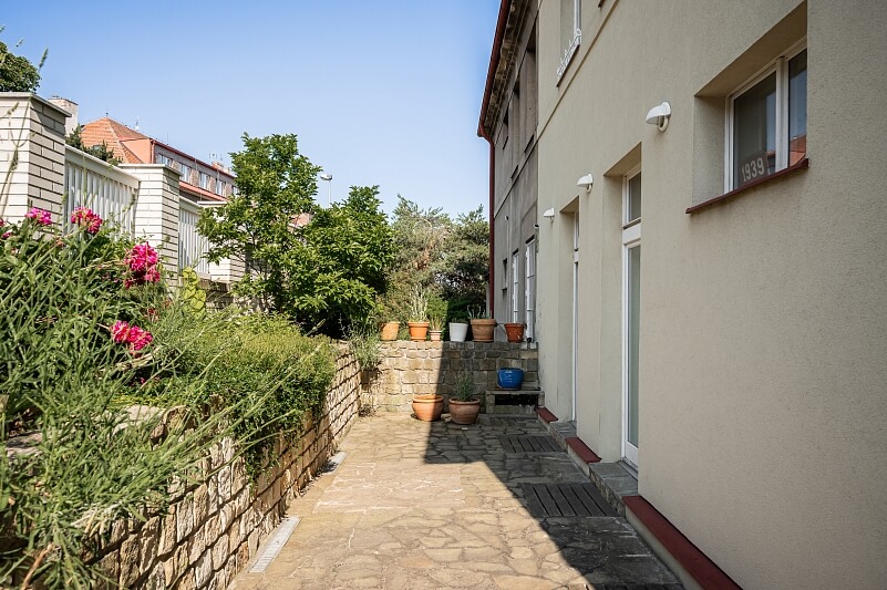 Fráni Šrámka, Smíchov - Prague 5 | Rent, Apartment Three-bedroom (4+kk), 136 m²