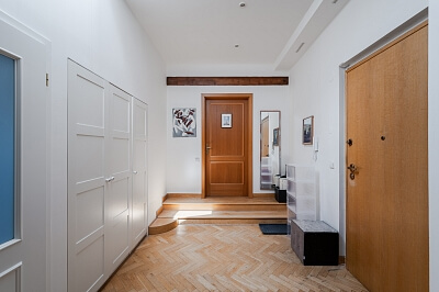 Na Kozačce, Vinohrady - Prague 2 | Rent, Apartment One-bedroom (2+1), 124 m²