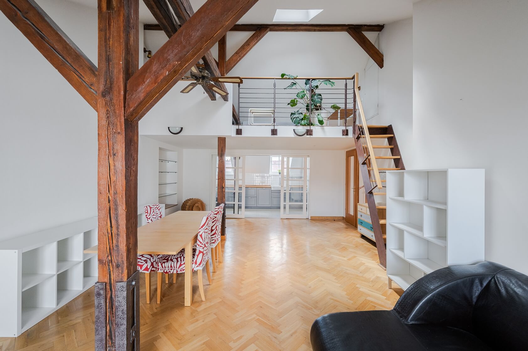 Na Kozačce, Vinohrady - Praha 2 | Pronájem, Byt 2+1, 124 m²