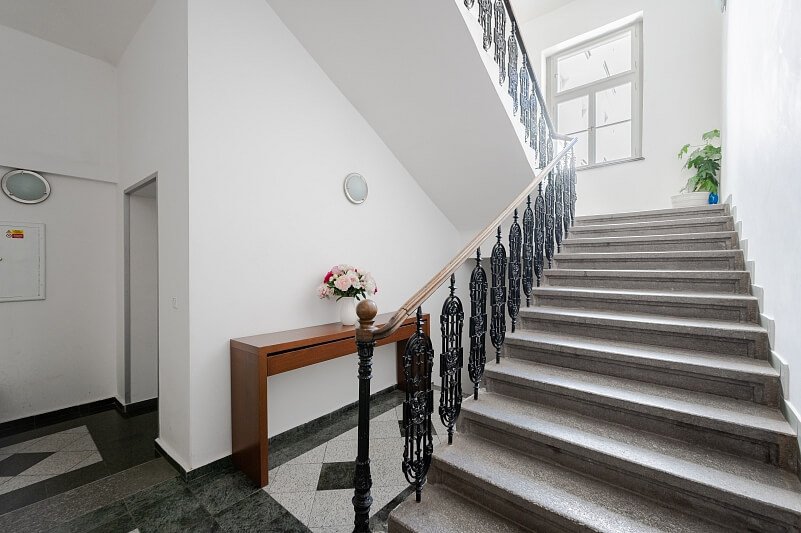 Na Kozačce, Vinohrady - Praha 2 | Pronájem, Byt 2+1, 124 m²