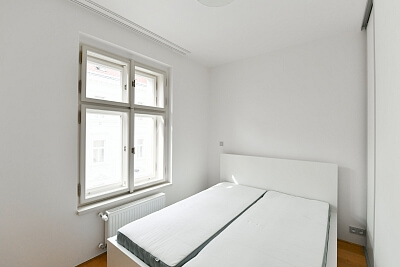 Bořivojova, Žižkov - Prague 3 | Rent, Apartment One-bedroom (2+kk), 38 m²