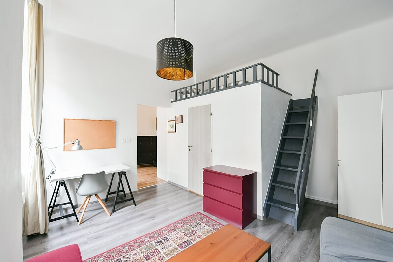 Holečkova, Smíchov - Prague 5 | Sale, Apartment Studio (1+1), 31 m²