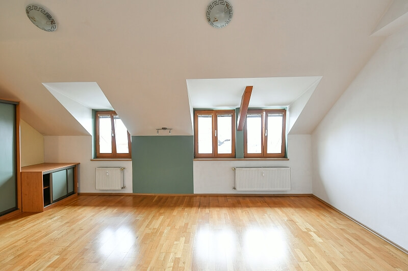 Křenova, Veleslavín - Prague 6 | Sale, Apartment One-bedroom (2+1), 72 m²