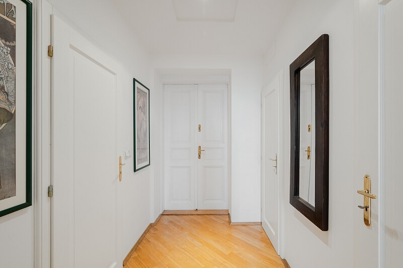 Odborů, Nové Město - Praha 2 | Pronájem, Byt 2+kk, 47 m²