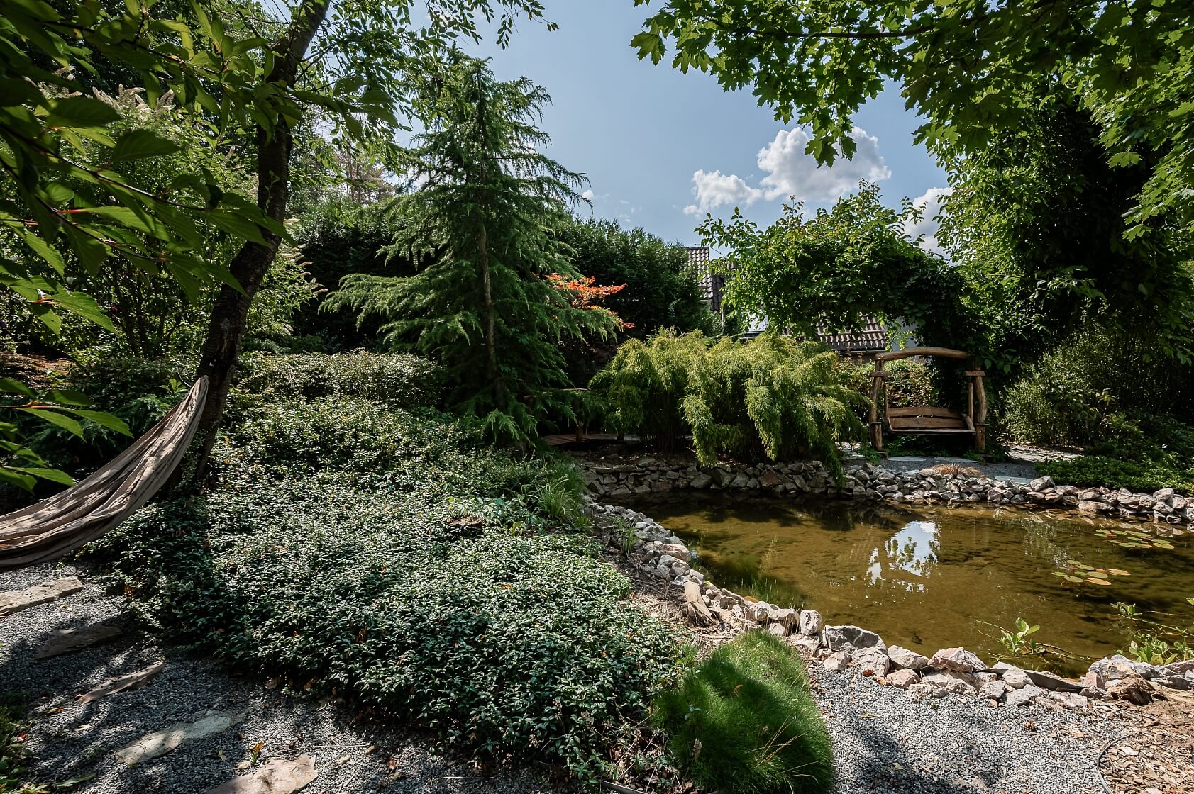 Za Mosty, Hrdlořezy - Praha 9 | Prodej, Pozemek, 673 m²