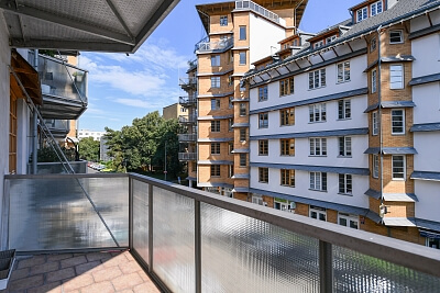 Křenova, Veleslavín - Prague 6 | Rent, Apartment One-bedroom (2+kk), 76 m²