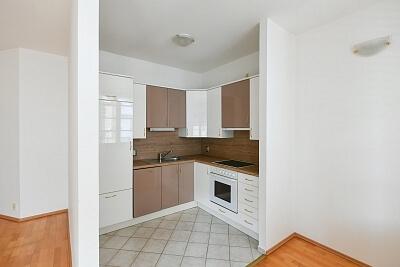 Křenova, Veleslavín - Praha 6 | Pronájem, Byt 2+kk, 76 m²