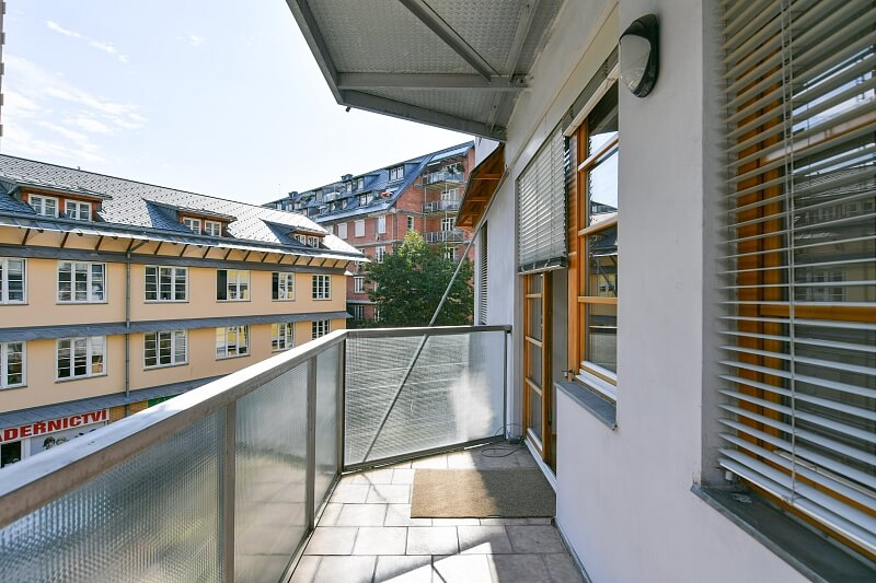 Křenova, Veleslavín - Prague 6 | Rent, Apartment One-bedroom (2+kk), 76 m²