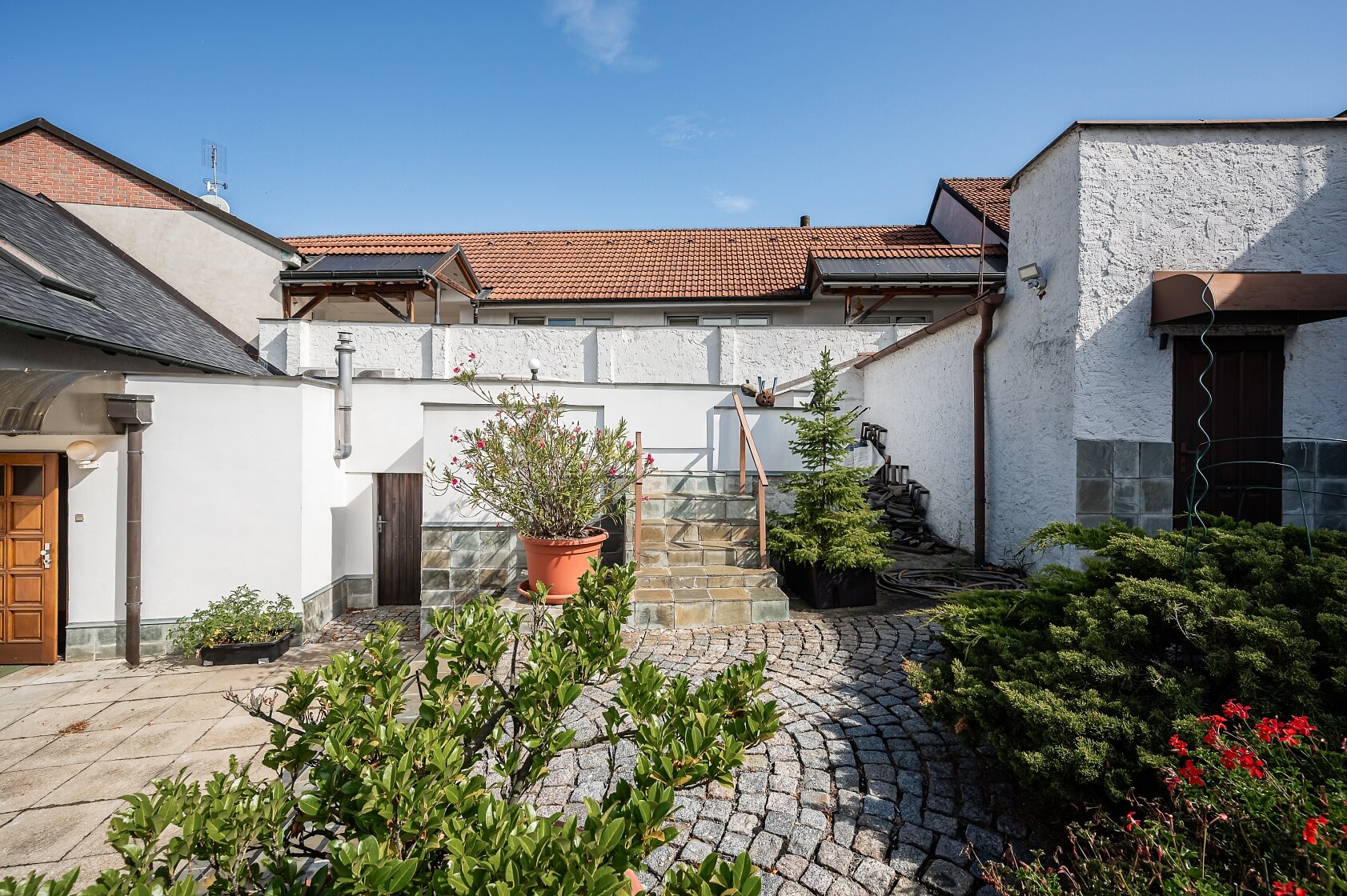 Olšany, Říčany - Praha-východ | Prodej, Rodinný dům 4+1, 285 m²